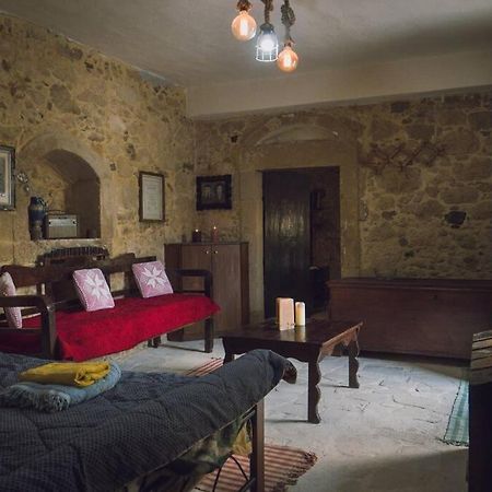 Vasiliki  The Royal Stonehouse : Sophiaヴィラ エクステリア 写真